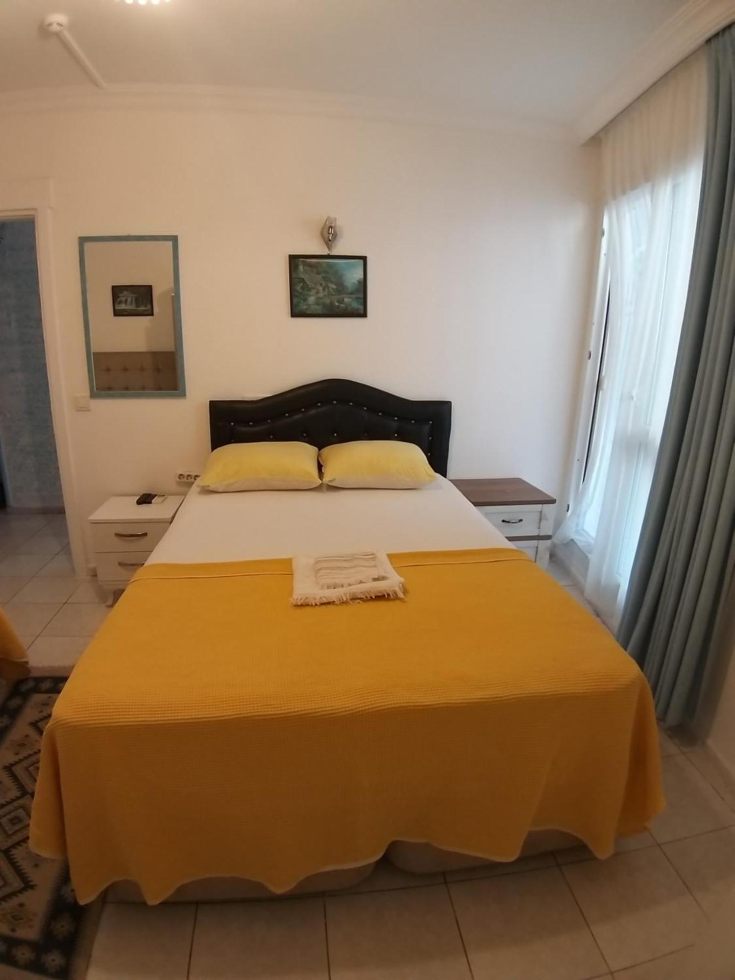 Beyaz Apart Pansiyon Çeşme 外观 照片